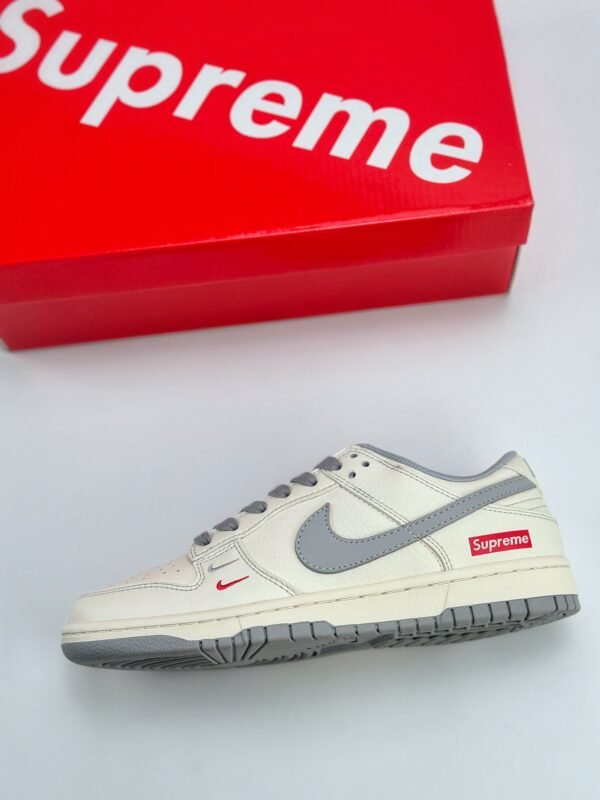 Nike SB Dunk Low x Supreme White Gray - Image 8