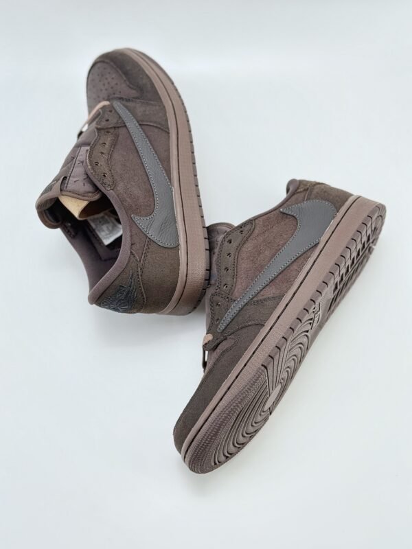 Air Jordan 1 Low x Travis Scott “Velvet Brown” Black Brown - Image 4