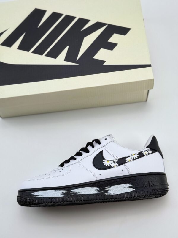 Nike Air Force 1 Low 07 Triple Labs Little Daisy White Black - Image 8
