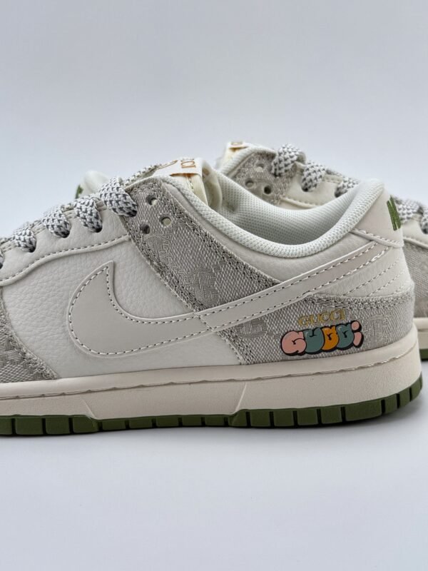 Nike SB Dunk Low x GUCCI Beige Green - Image 10