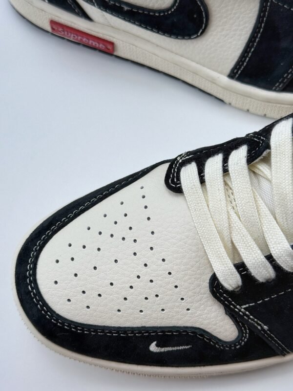Air Jordan 1 Retro Low x Supreme x Stussy Beige Black - Image 9