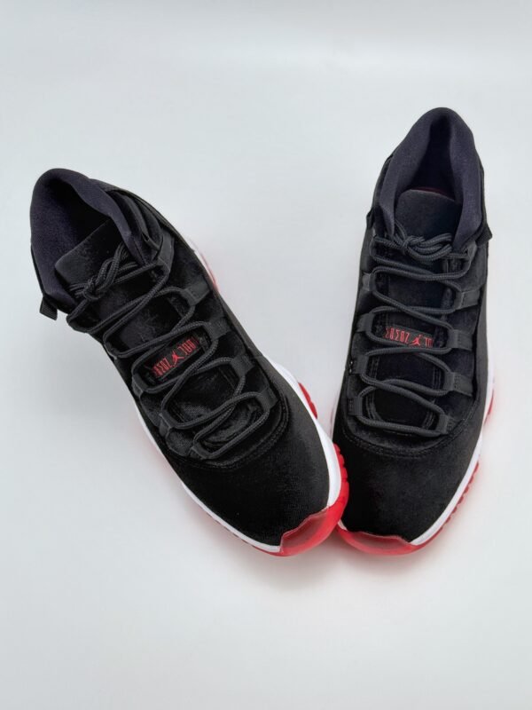 Air Jordan 11 High WMNS Black Red - Image 3