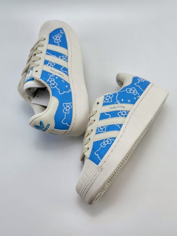 AD Originals Superstar XLG Shellheads Hello Kitty/White & Blue - Image 4