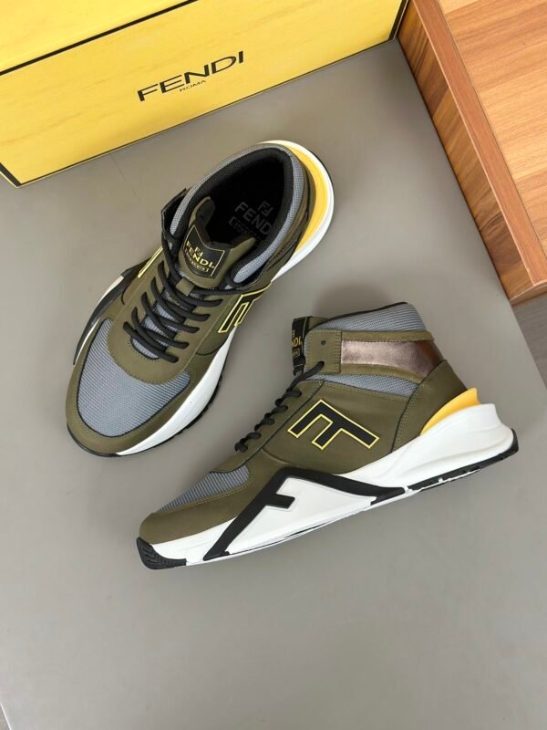 Fendi Men's Sneakers - Image 3