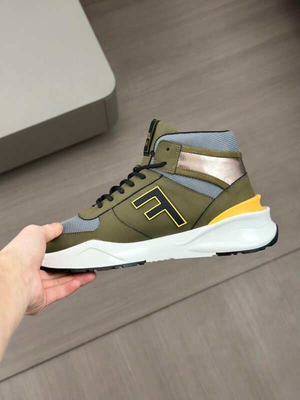 Fendi Men's Sneakers - Image 8