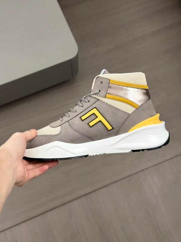Fendi Men's Sneakers Yellow - Image 5