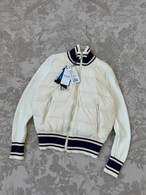 HAZZYS 😍 High-end quality assurance 👍 Exclusive first 😘 Chen Du Ling pouring interpretation of the mall with the same Hazzys Hazzys Women's Short Wool Weave Sleeve Splicing Light Down Women's New Winter Tide Jacket Standing Collar!!!!