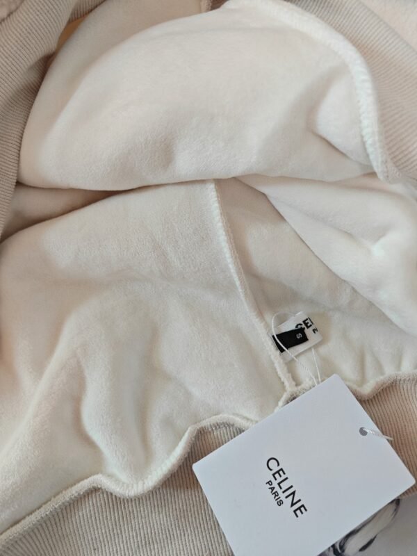 CELLNE😍High-end quality guarantee 👍Exclusive first 😘Cellene lamb wool sweater ce This milky lamb wool is so cute, the value is super high ~! - Image 2