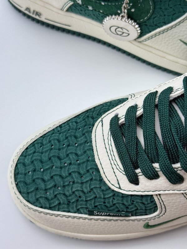 Nike Air Force 1 Low 07 x GUCCI x Supreme White Green - Image 9