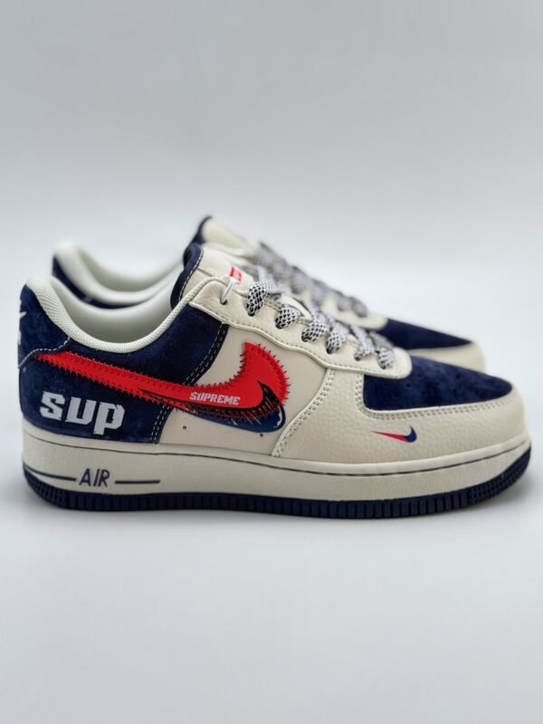 Nike Air Force 1 Low 07 x Supreme White Blue Red - Image 5