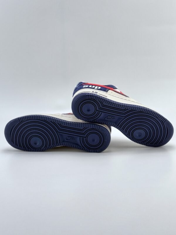 Nike Air Force 1 Low 07 x Supreme White Blue Red - Image 7