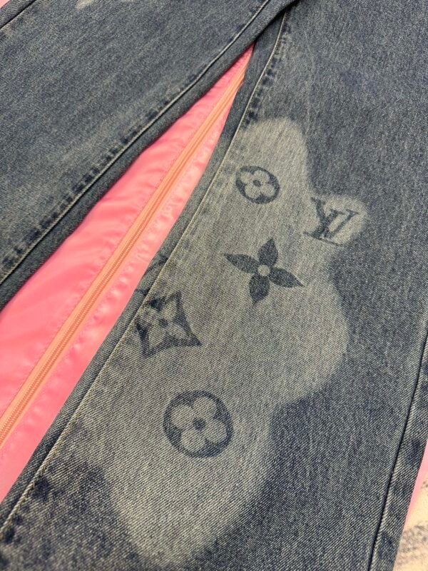 PRADA😍High-end quality assurance 👍Exclusive first 😘Tail light laser burnout denim pants (women's) - Image 5