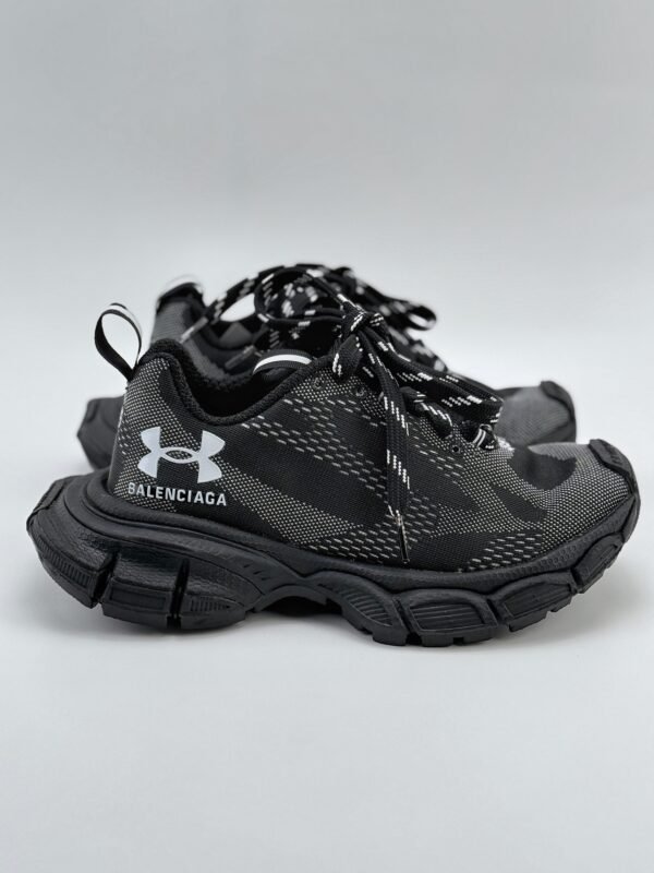 Balenciaga x Under Armour Phantom Sneaker 3XL - Image 5