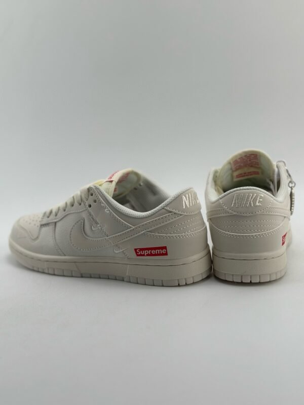 NIKE SB Dunk Low x Supreme Milk White - Image 6