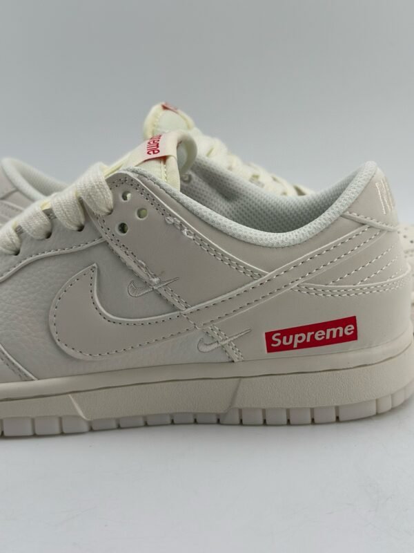 NIKE SB Dunk Low x Supreme Milk White - Image 10