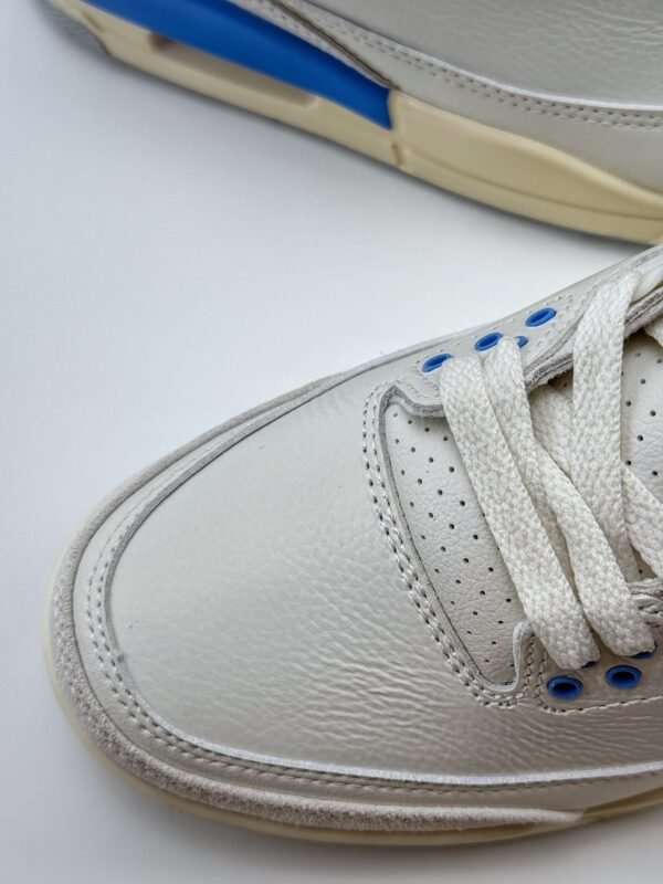 Air Jordan 3 retro retro white and blue Trendy Retro Basketball Shoes - Image 9