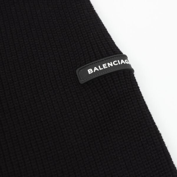 Balenciaga 24FW Cufflinks Knit Crew Sweater - Image 4