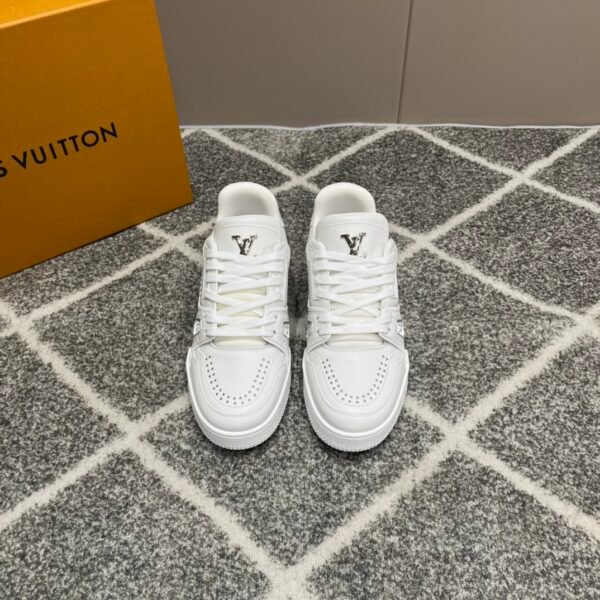LV-Louis Vuitton 2024 catwalk new models Original 1:1 development reproduction - Image 2