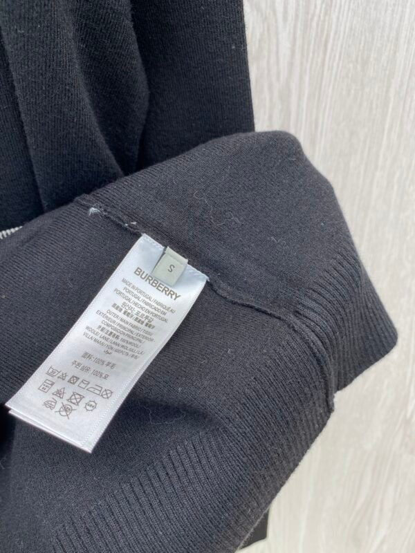 Burberry knitwear - Image 8