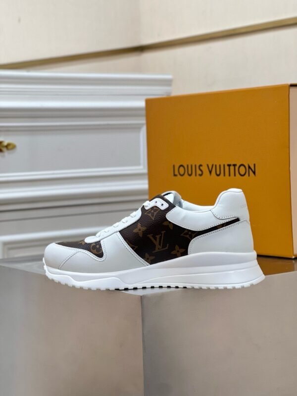 Louis Vuitton Casual Sneakers/White - Image 7