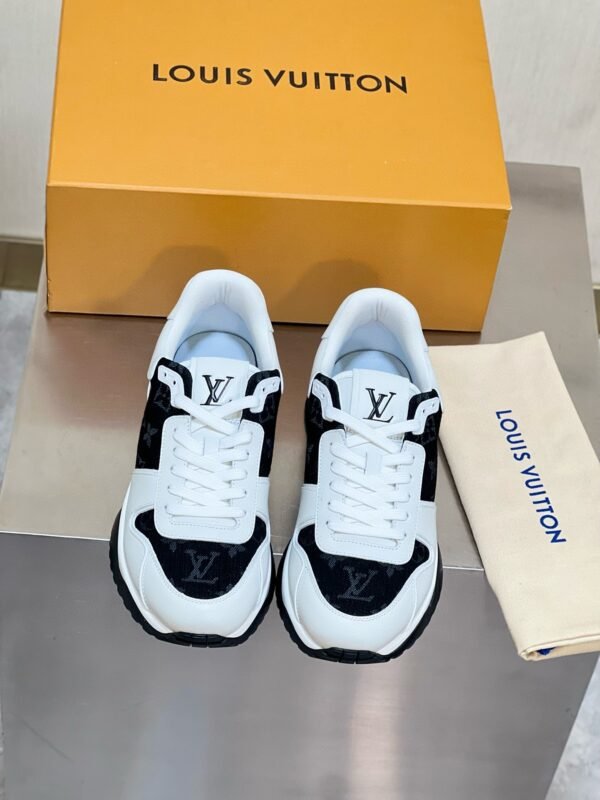 Louis Vuitton Casual Sneakers/Black - Image 6