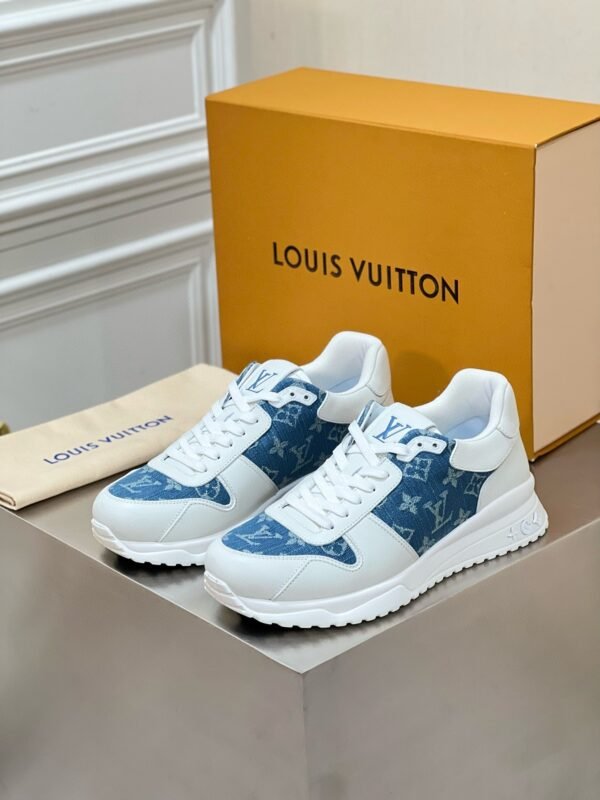 Louis Vuitton Casual Sneakers/Blue