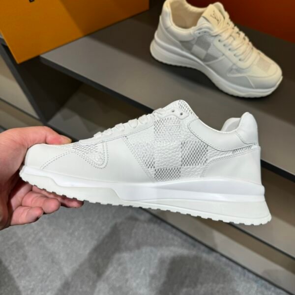 Louis Vuitton Run Away High-End Men's Casual Sneaker/White - Image 9