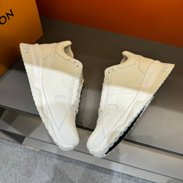 Louis Vuitton Run Away High-End Men's Casual Sneaker/White - Image 6