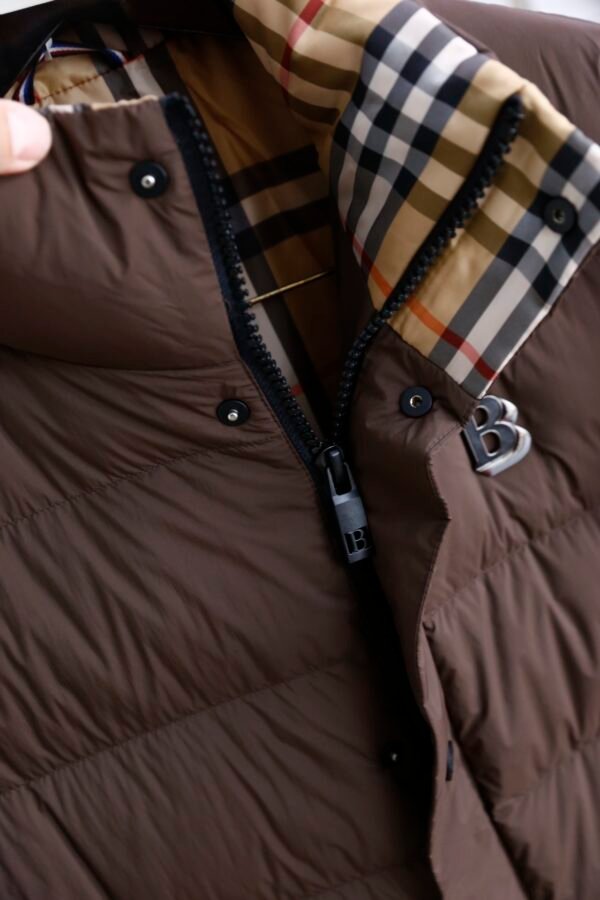 Burberry Classic Down Jacket - Image 8