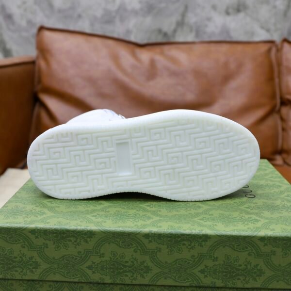 Gucci High Top Shoes/White - Image 9