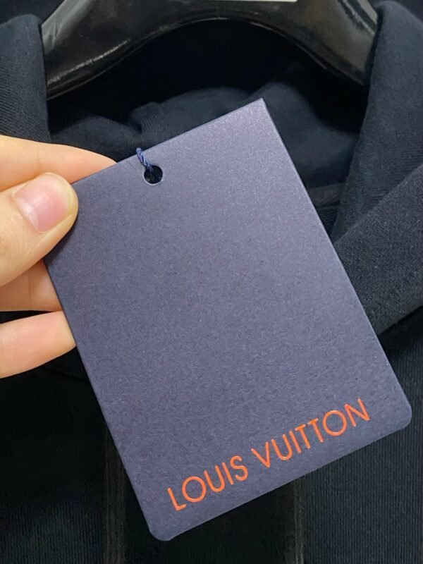 Louis Vuitton Fall/Winter 2024FW Casual Hooded Sweatshirt - Image 7