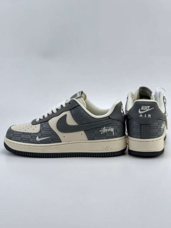 Nike Air Force 1 Low 07 x Stussy x Supreme - Image 4