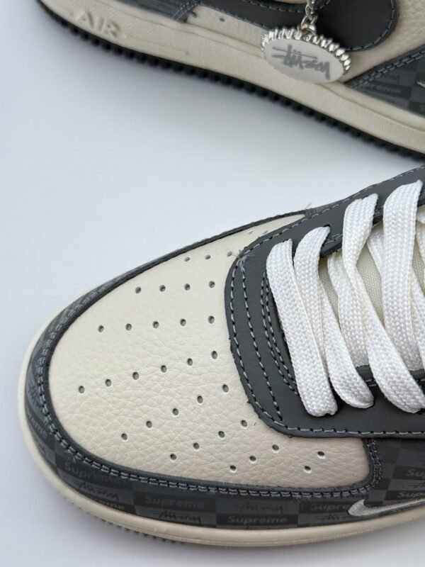 Nike Air Force 1 Low 07 x Stussy x Supreme - Image 7