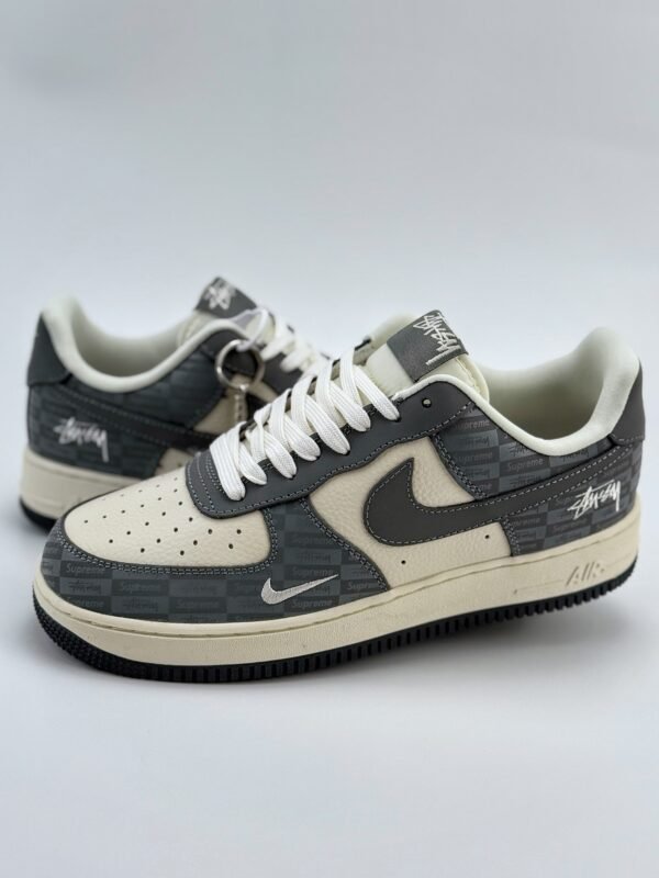 Nike Air Force 1 Low 07 x Stussy x Supreme