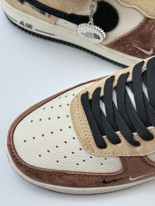 Nike Air Force 1 Low 07 x The North Face x Stussy Brown-yellow-black - Image 9
