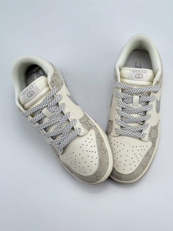 Nike SB Dunk Low x GUCCI White Gray - Image 3
