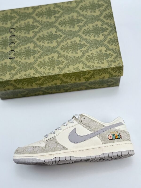 Nike SB Dunk Low x GUCCI White Gray - Image 8