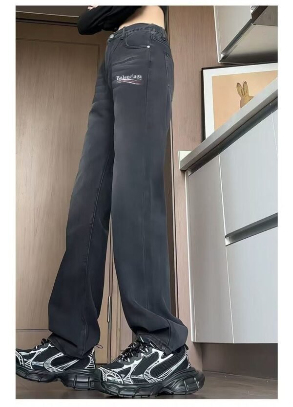 Balenciaga Relaxed Fit Jeans - Image 3