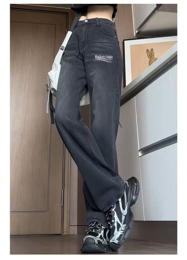 Balenciaga Relaxed Fit Jeans - Image 4