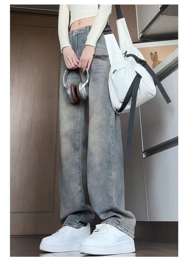 Balenciaga Relaxed Fit Jeans - Image 8