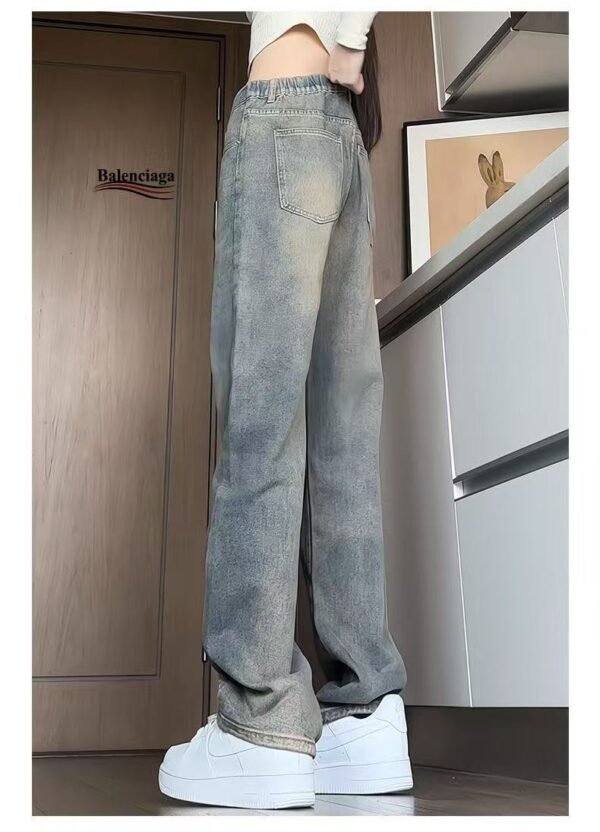 Balenciaga Relaxed Fit Jeans - Image 9