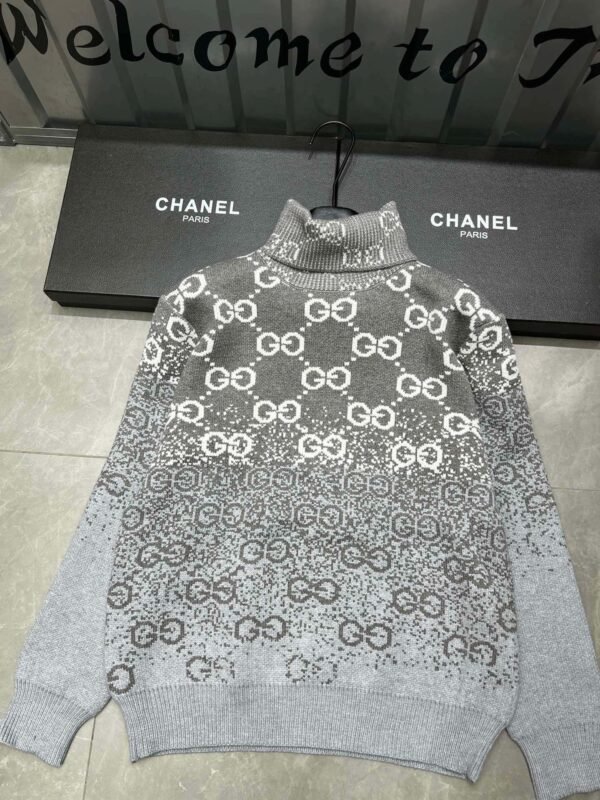 Gucci High Neck Long Sleeve Knit Sweater - Image 4