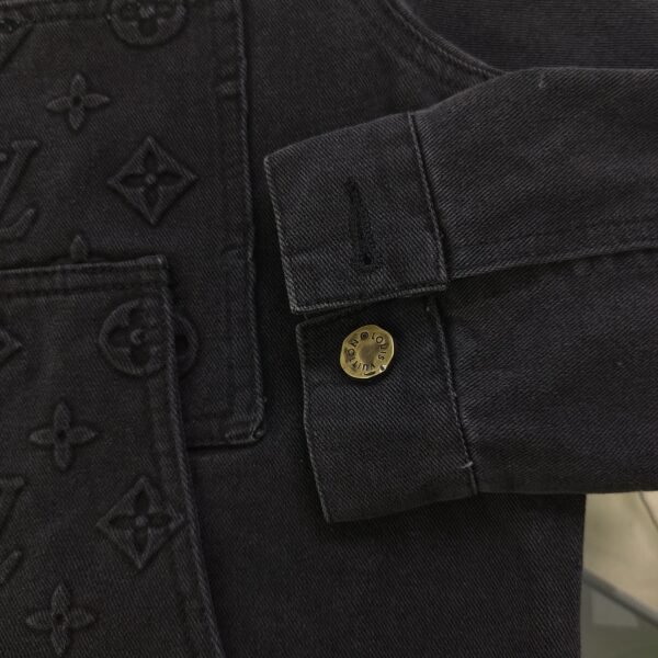 Louis Vuitton Pocket Steel Embossed Couple's Denim Jacket Jacket - Image 6