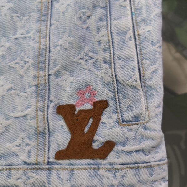 LOUIS VUITTON✖️ Tyler Louis Vuitton LV small flower letter embroidery lapel single-breasted denim jacket - Image 10