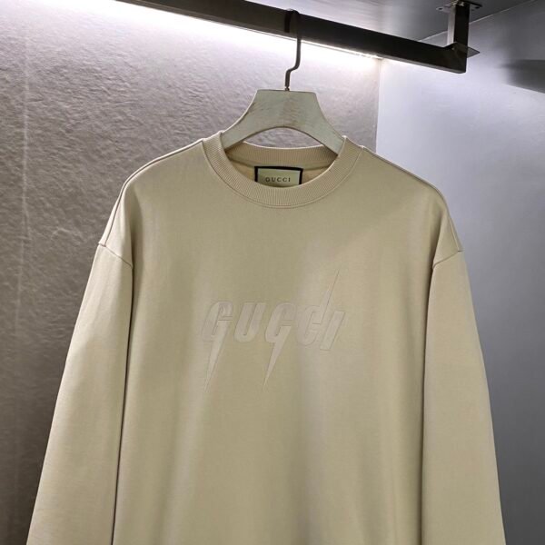 GUCCI Fall/Winter 2024 🆕Gu*ci Sharp Edge Drip Print Logo Pullover Sweatshirt - Image 9