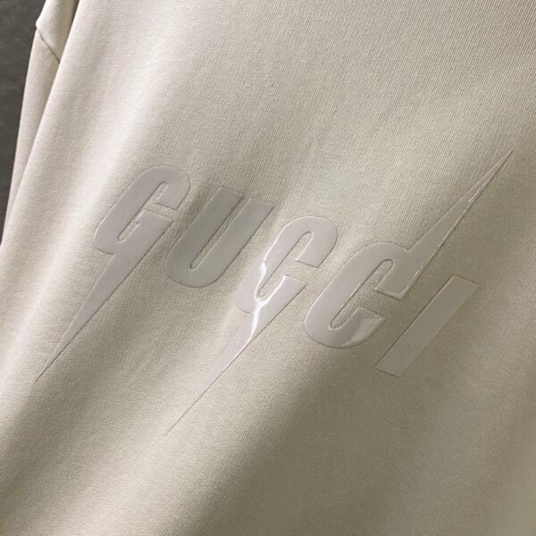 GUCCI Fall/Winter 2024 🆕Gu*ci Sharp Edge Drip Print Logo Pullover Sweatshirt - Image 8