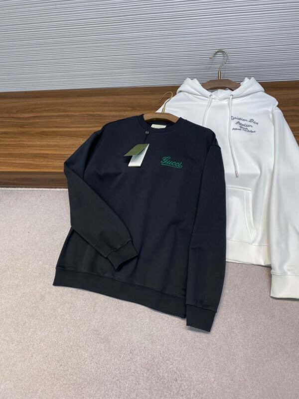 GUCCI GU25SS early spring new high-quality terry cotton round neck sweater, men's and women's green floral body logo embroidery loose casual pullover sweater shirt - Image 6