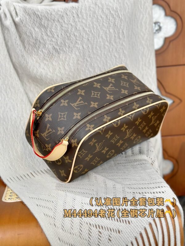 LV Dopp Grooming Bag - Image 2