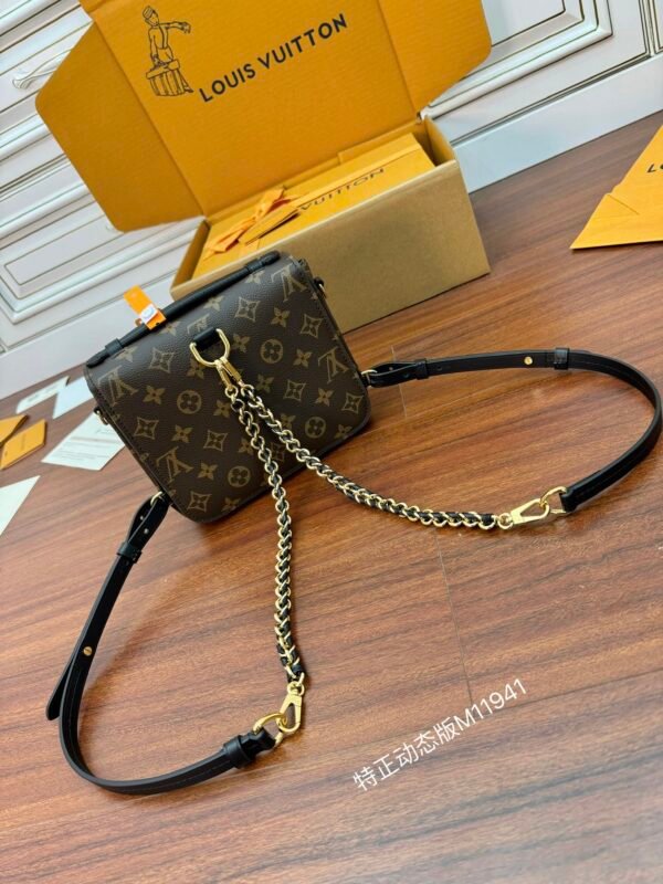 LV BAG - Image 7