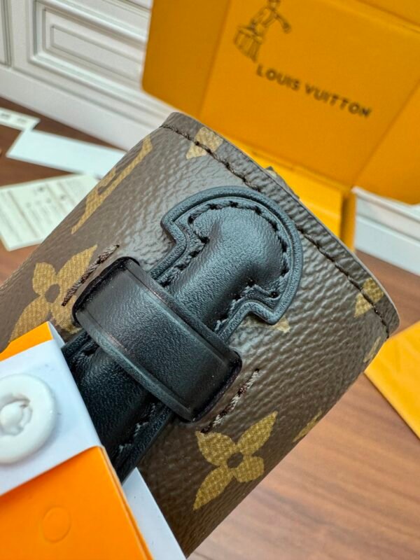 LV BAG - Image 10